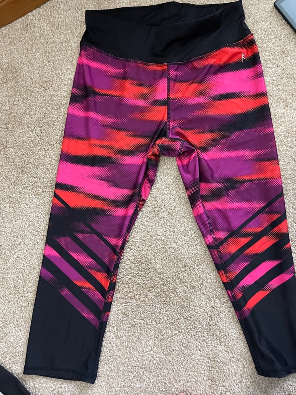 Danskin Now Black-Waist Pink & Red Pattern Leggings